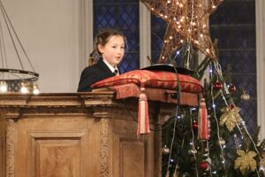 Carol Service 24 (8)