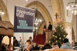 Carol Service 24 (6)