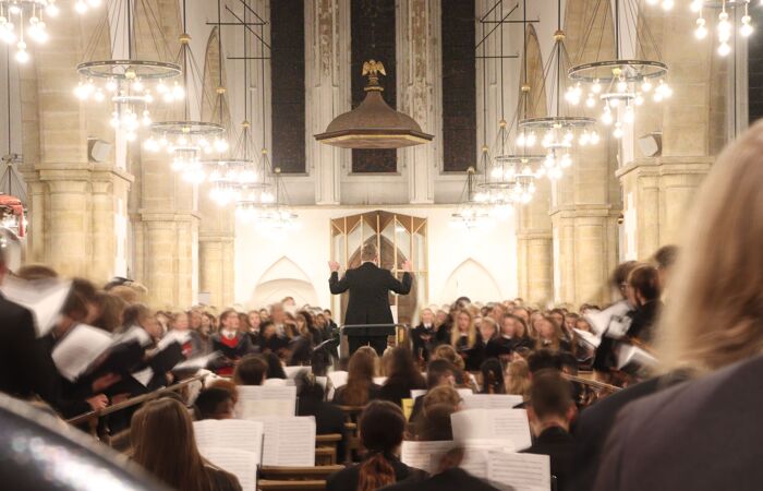 Carol Services Spread Joy this Christmas 