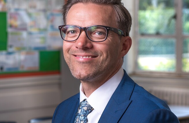 Glen Allott Glen Allott